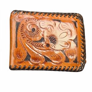 Vintage Hand-Tooled Leather tan and dark brown men’s bi-fold wallet.